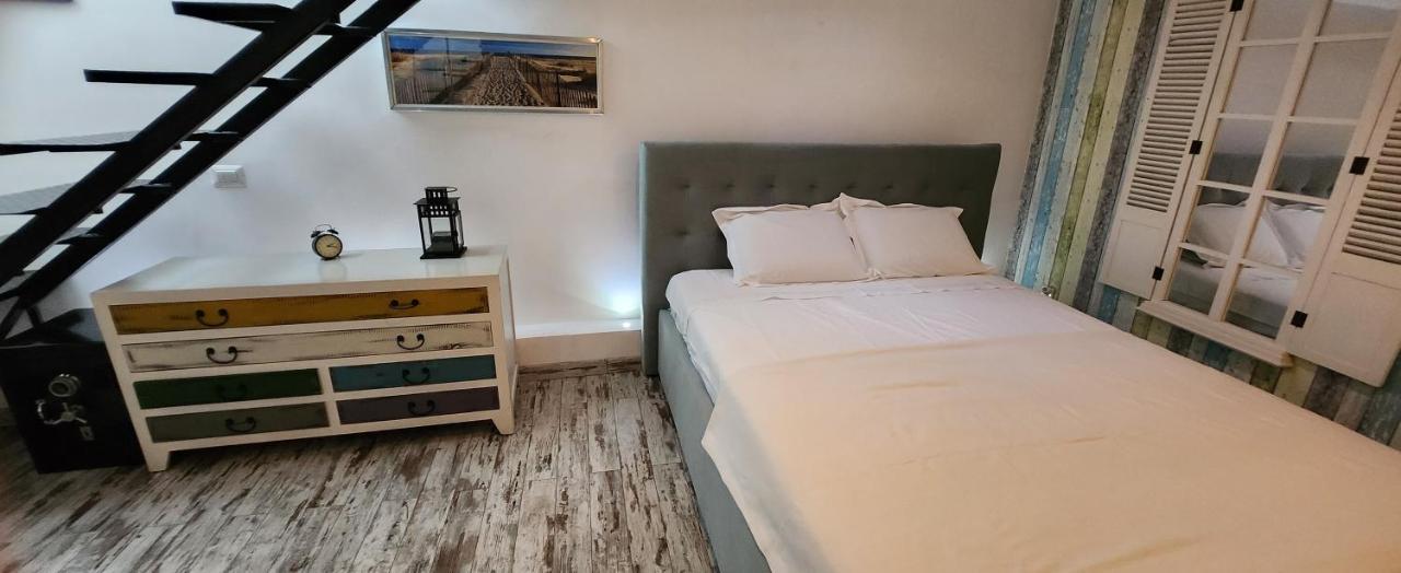 Morii Lake Pool Villa Bucureşti Eksteriør bilde