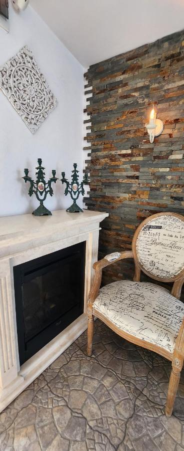Morii Lake Pool Villa Bucureşti Eksteriør bilde